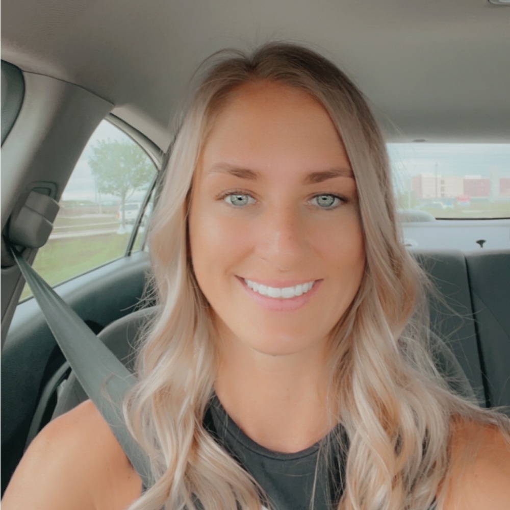 Meet your Posher, Sara